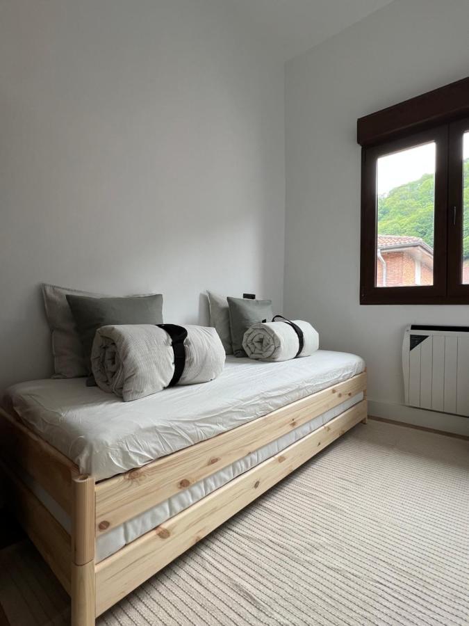 Mountain View Apartment Mieres  Bagian luar foto