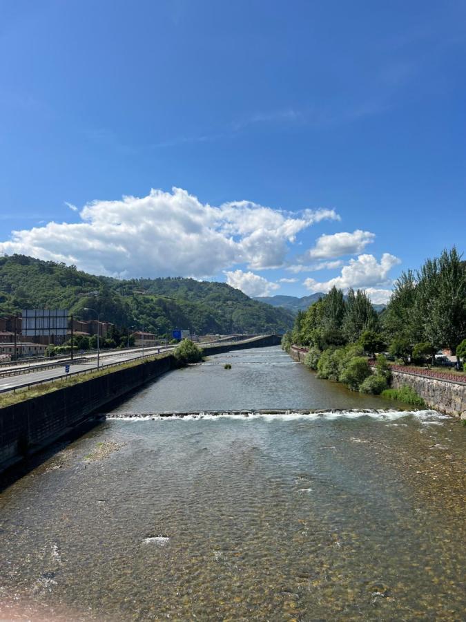 Mountain View Apartment Mieres  Bagian luar foto
